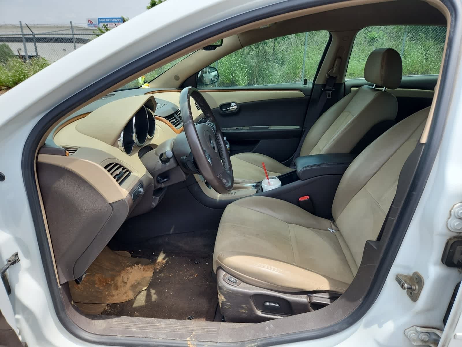 2009 Chevrolet Malibu LT 15
