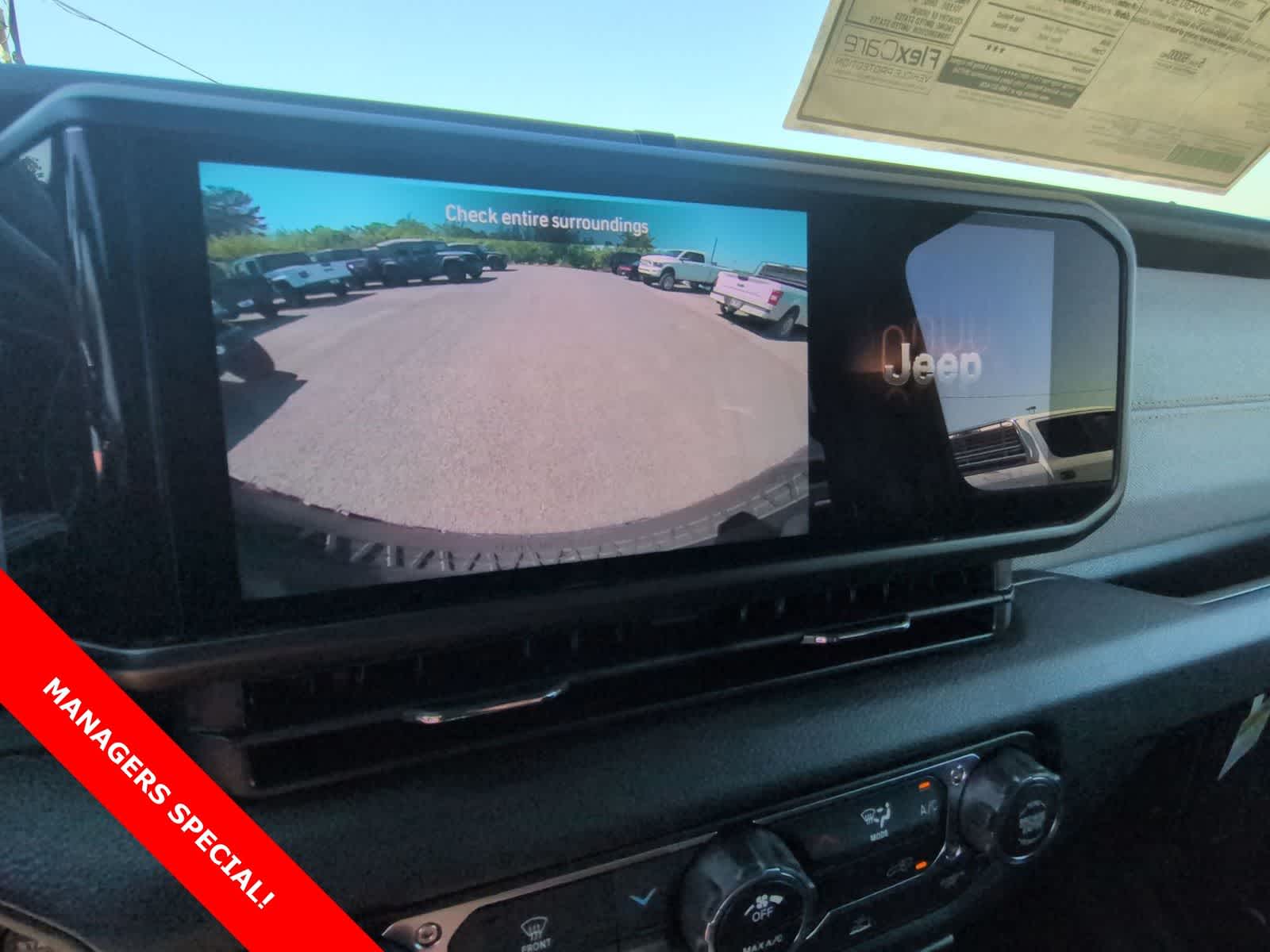 Thumbnail: 2025 Jeep Wrangler - 28