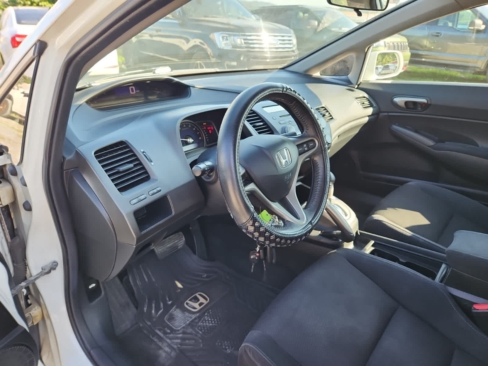 Thumbnail: 2011 Honda Civic - 13