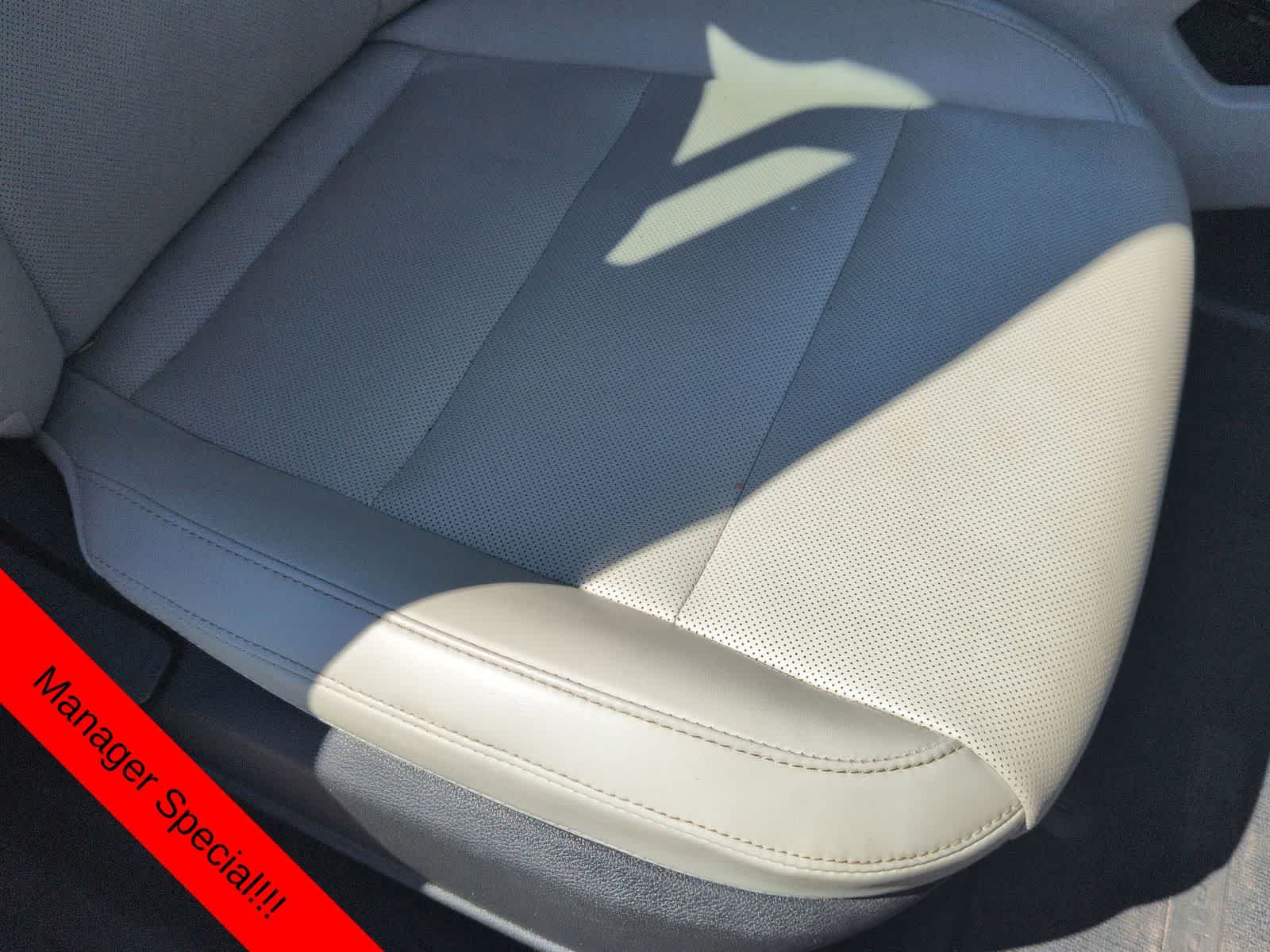 Thumbnail: 2021 Kia Telluride - 20