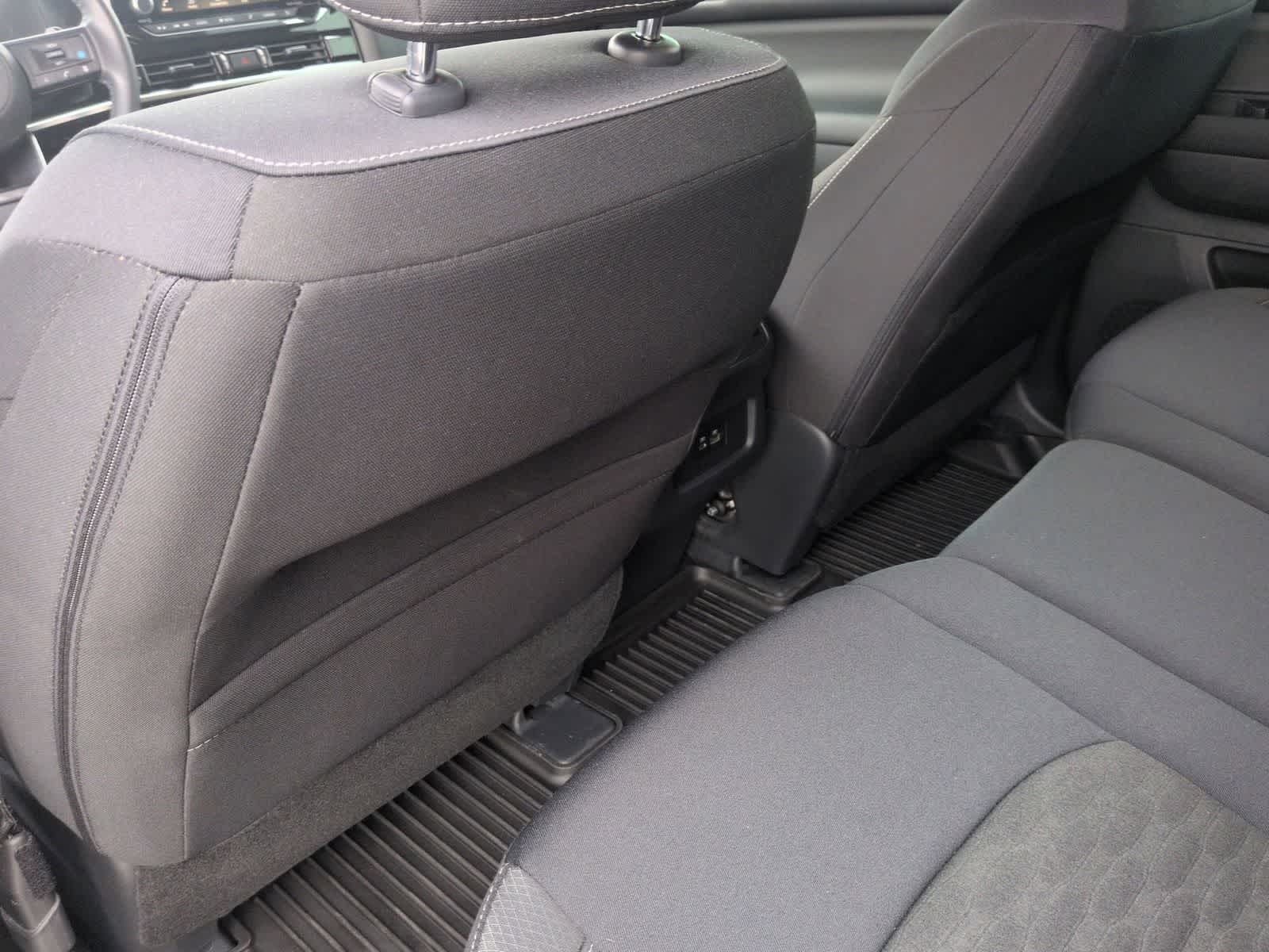 Thumbnail: 2024 Nissan Pathfinder - 17