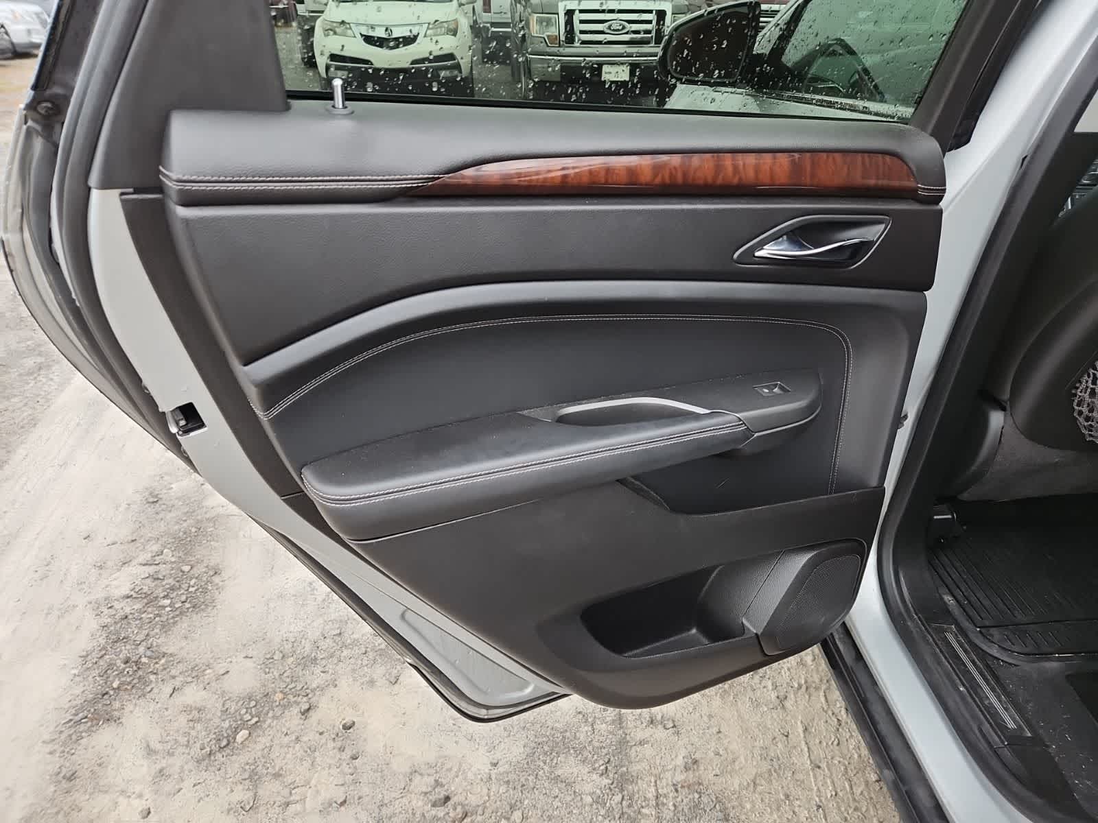 Thumbnail: 2012 Cadillac SRX - 26