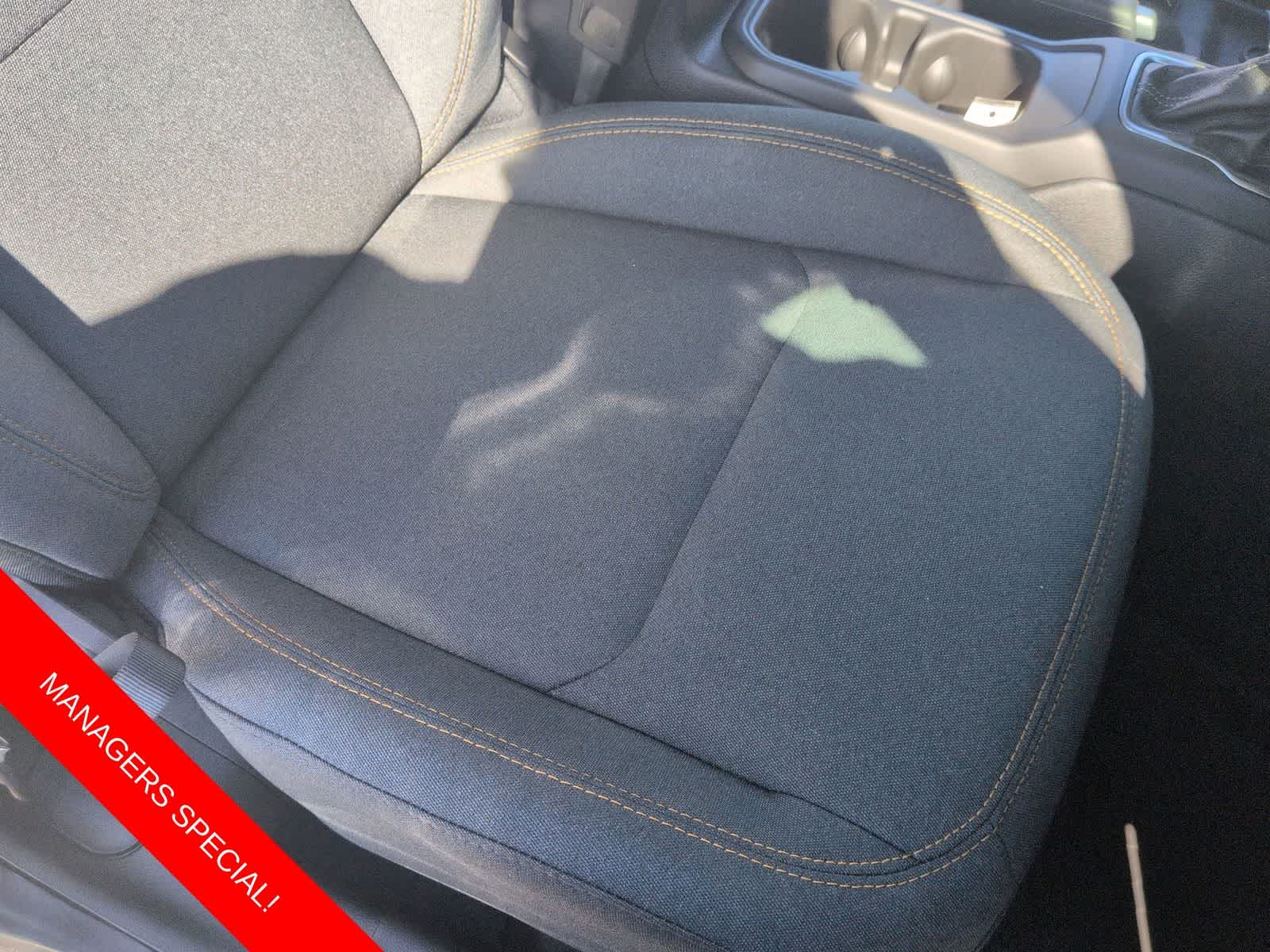 Thumbnail: 2025 Jeep Gladiator - 21