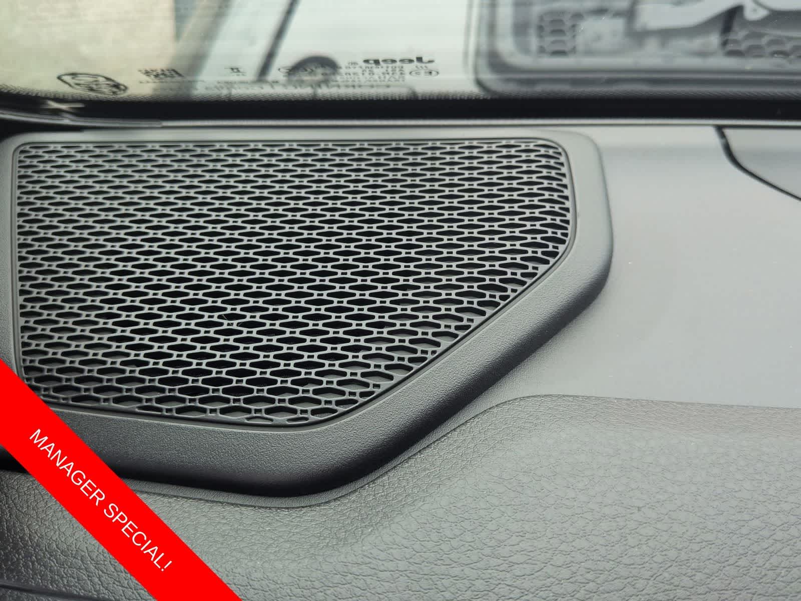 Thumbnail: 2026 Jeep Wrangler - 28