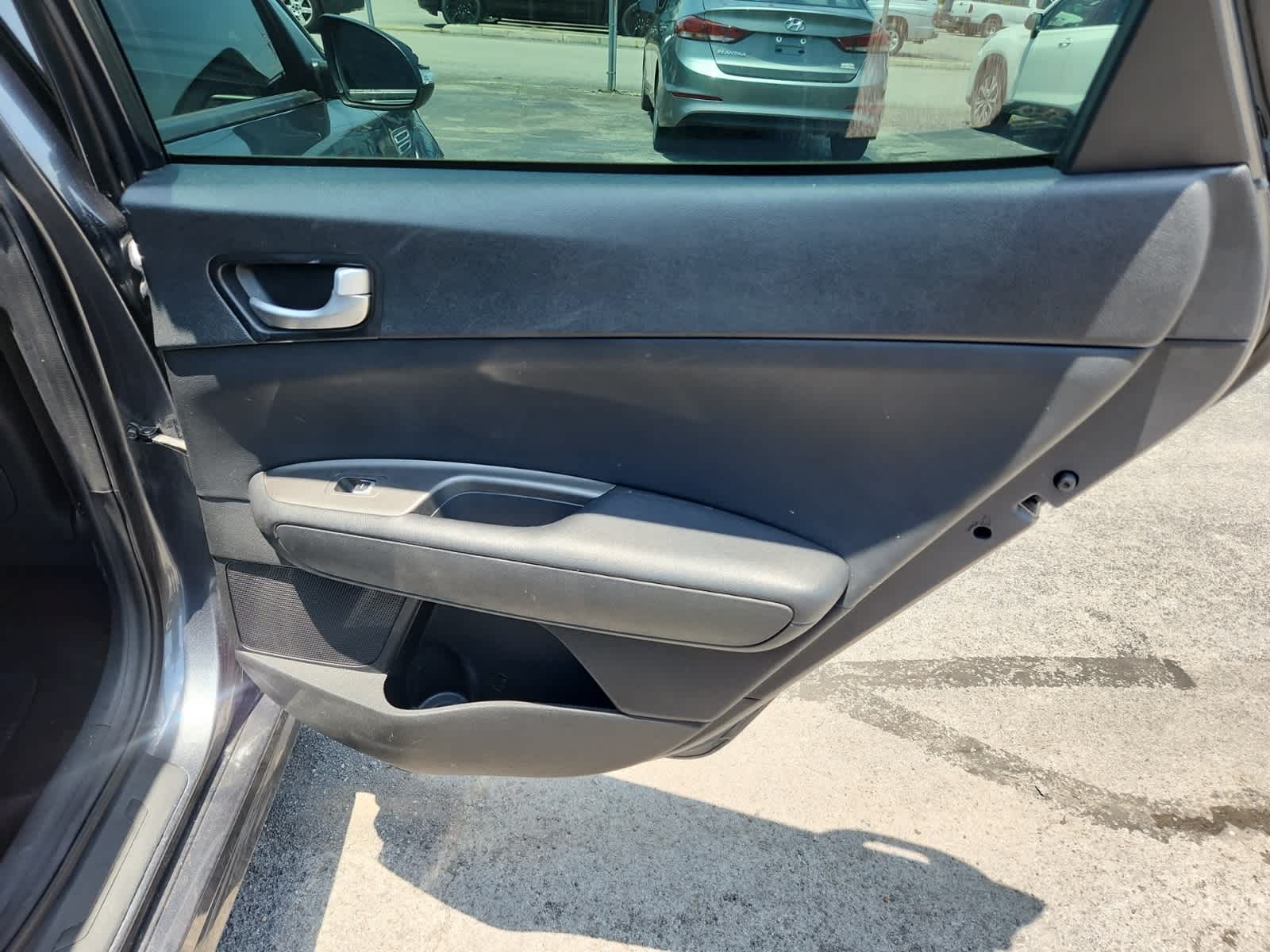 2020 Kia Optima LX 24