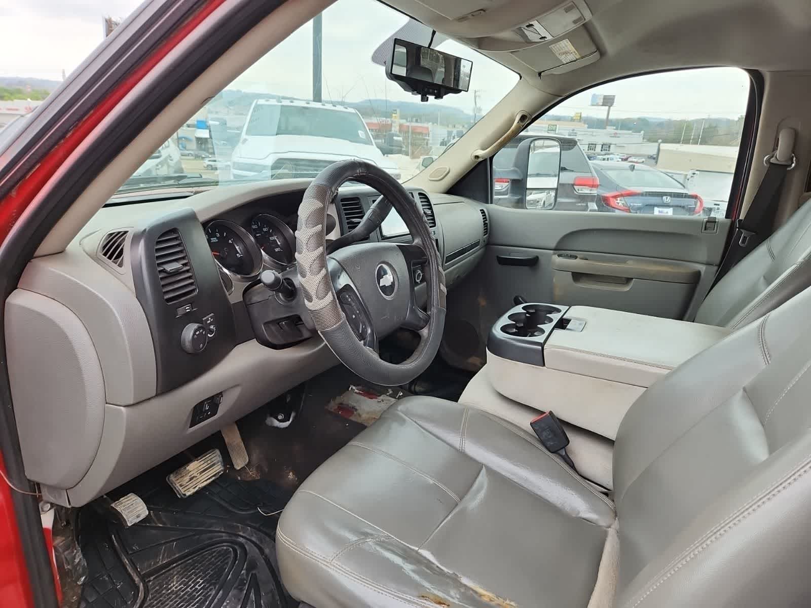 Thumbnail: 2010 Chevrolet Silverado 3500 - 13