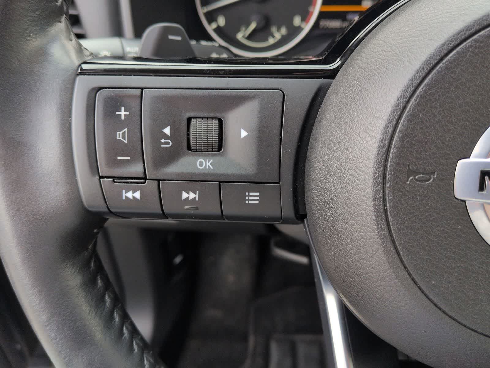 Thumbnail: 2021 Nissan Rogue - 23