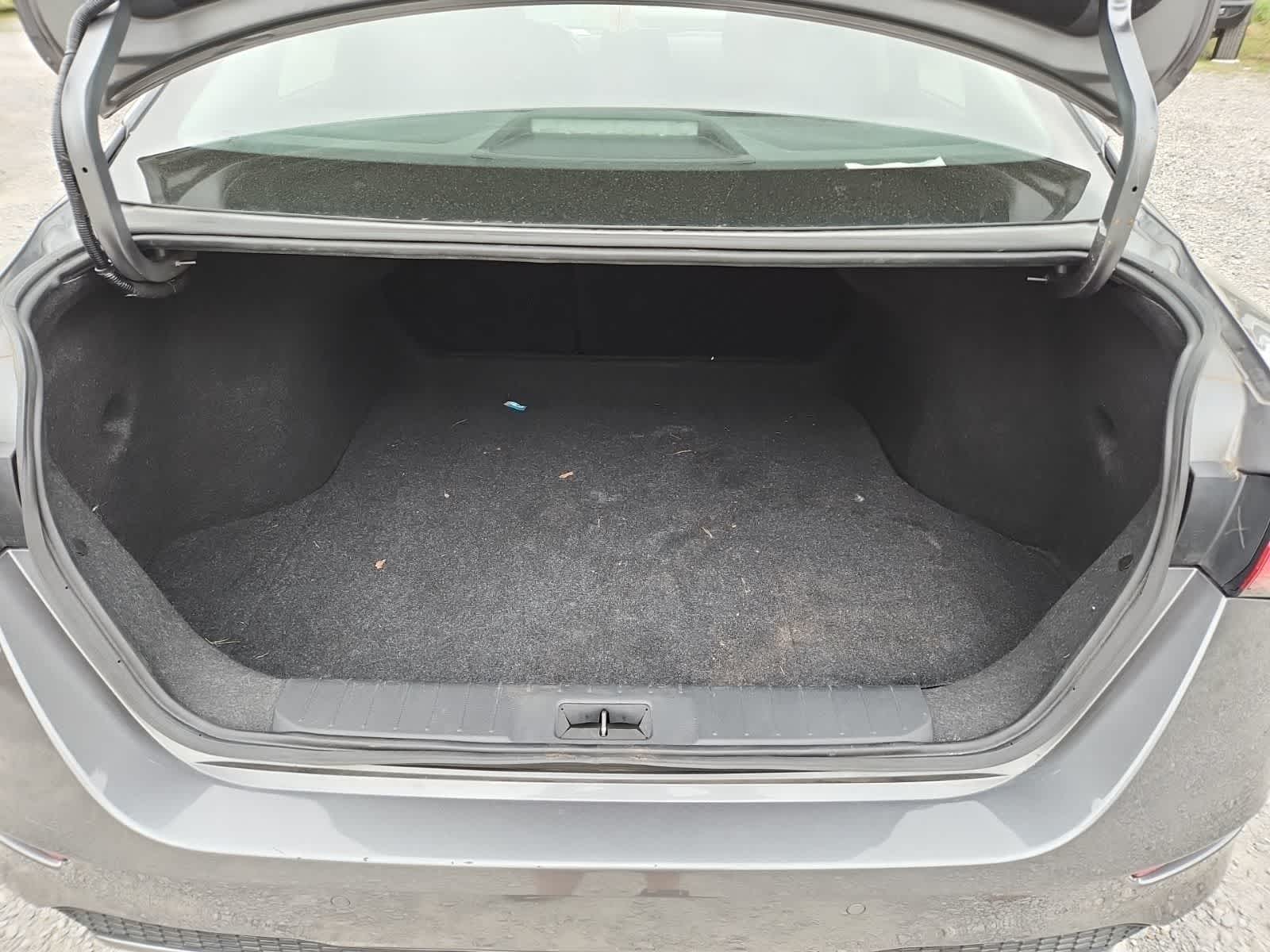 Thumbnail: 2024 Nissan Sentra - 25