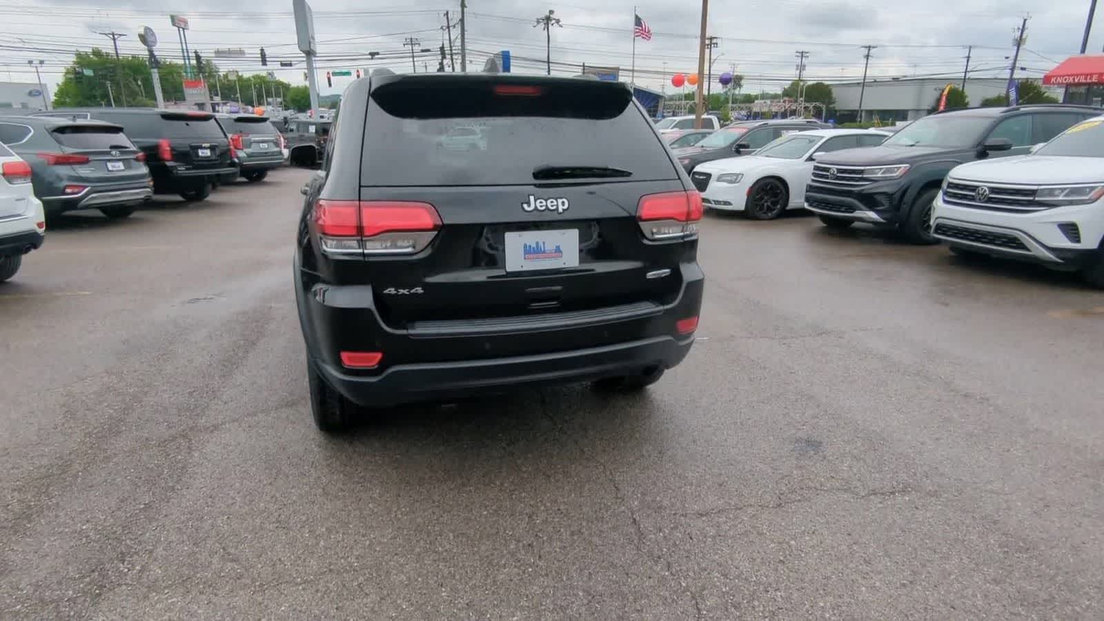 Thumbnail: 2020 Jeep Grand Cherokee - 7