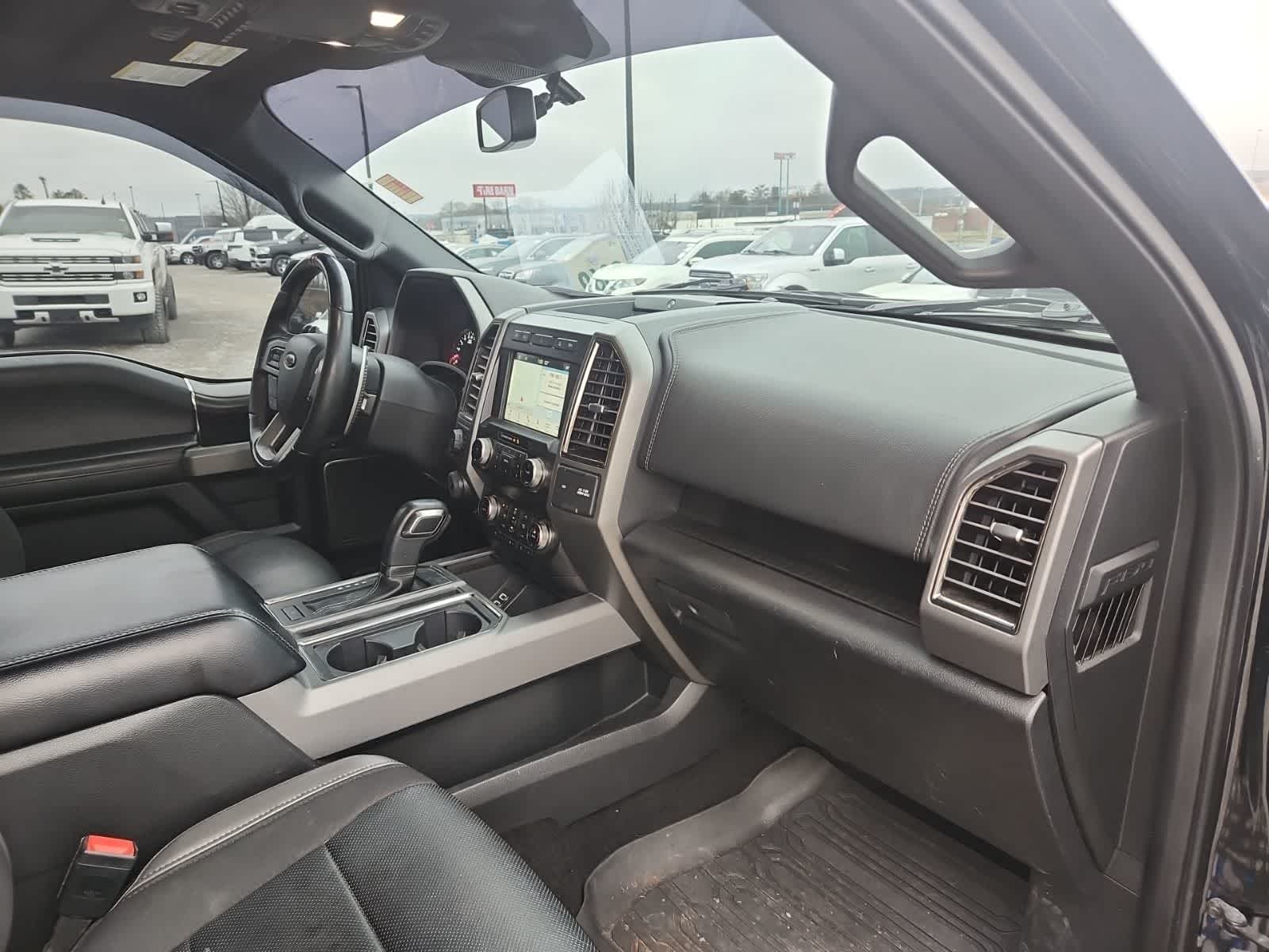 Thumbnail: 2019 Ford F-150 - 16