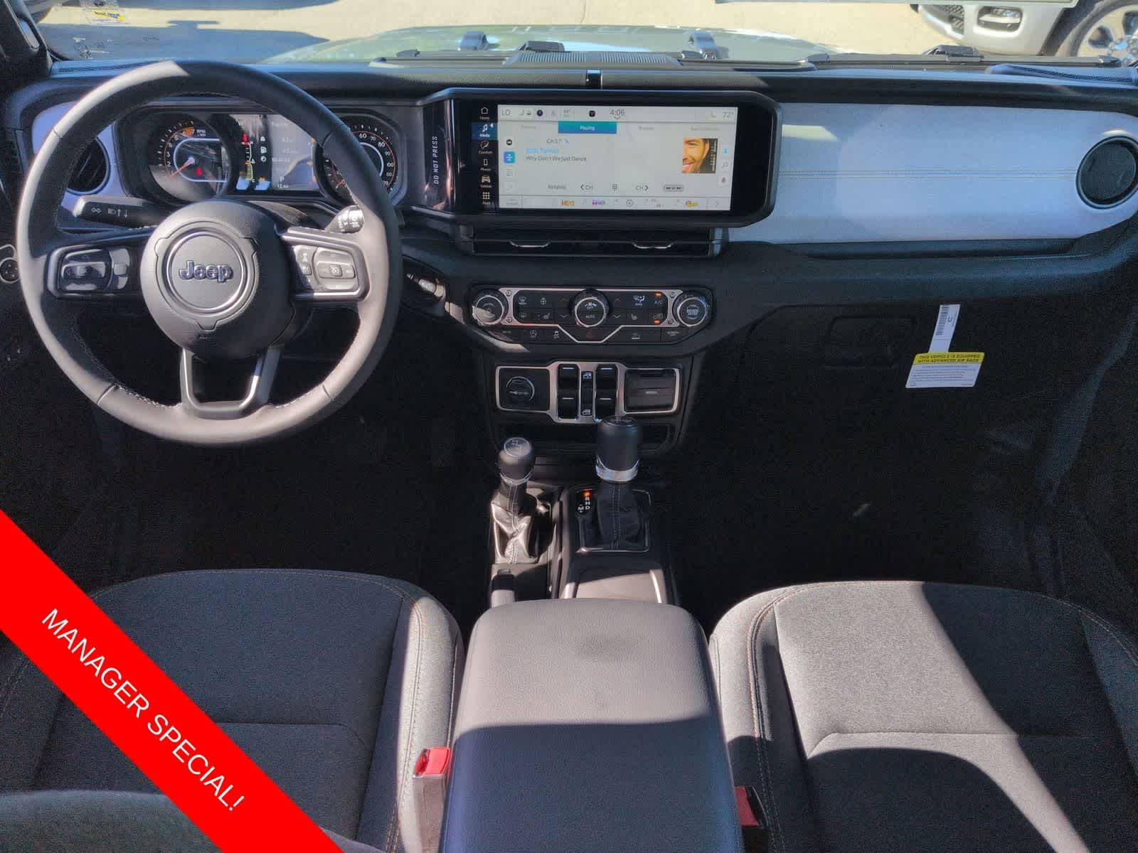 Thumbnail: 2026 Jeep Wrangler - 14