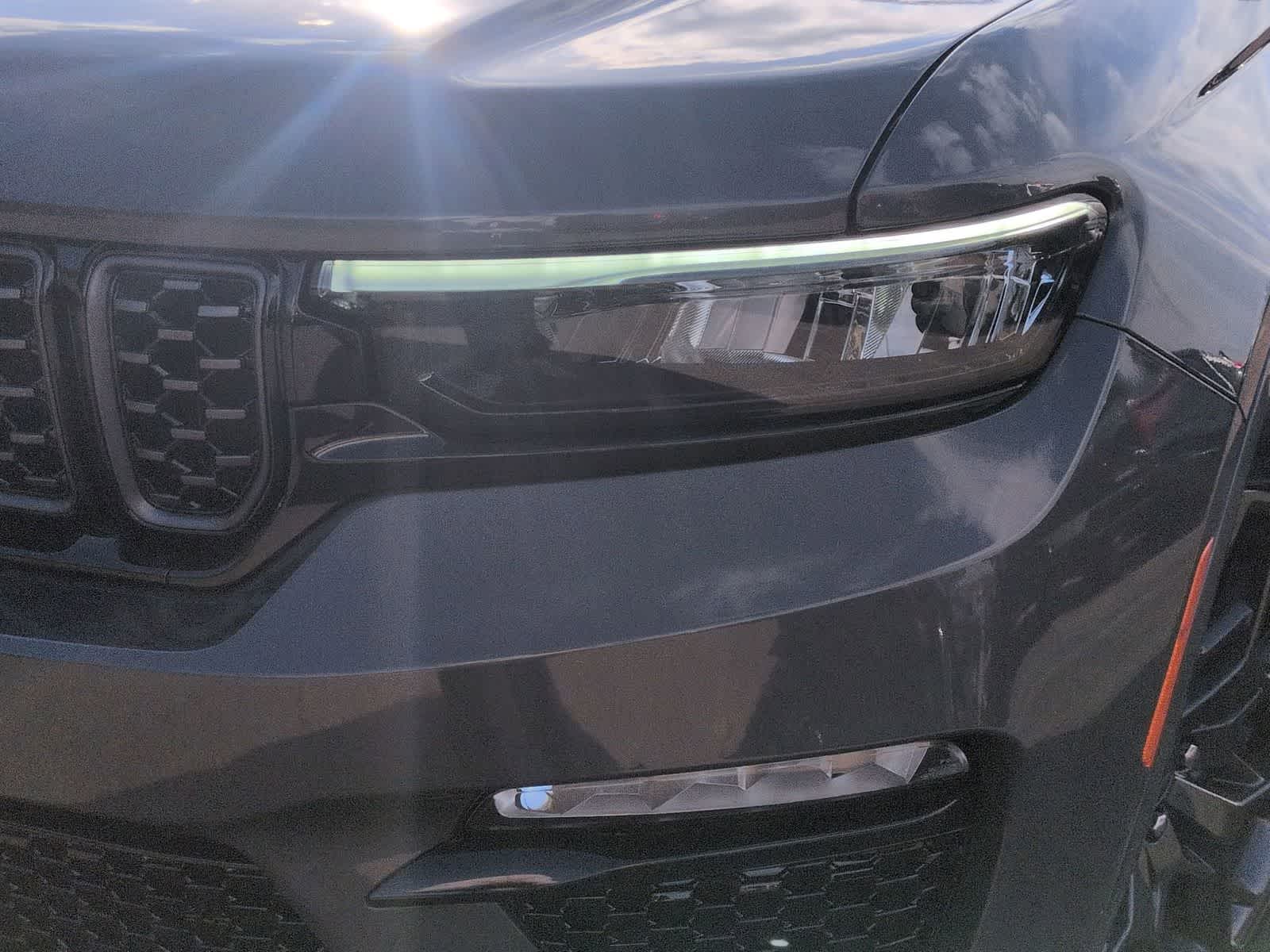 Thumbnail: 2025 Jeep Grand Cherokee - 11