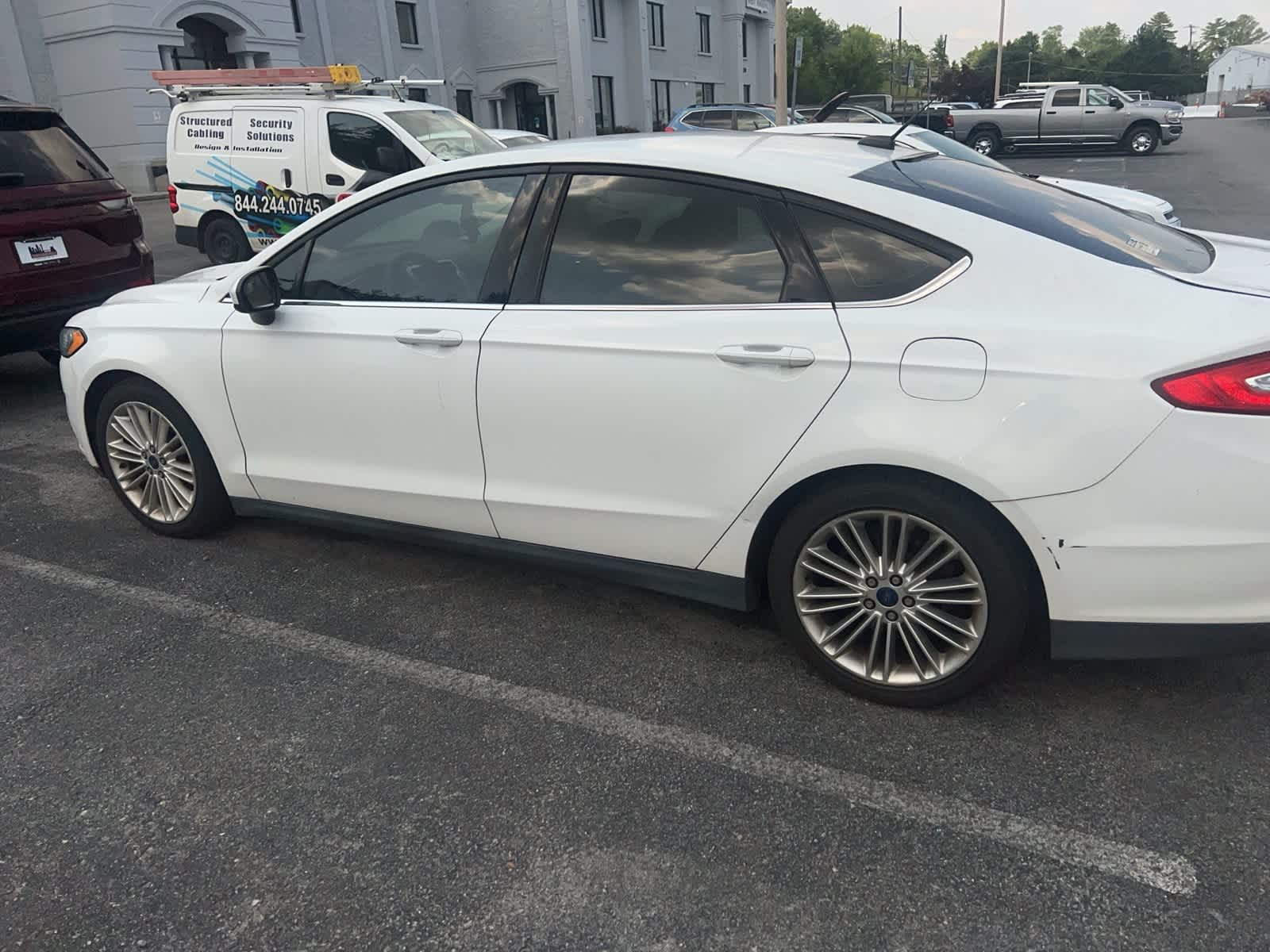 Thumbnail: 2015 Ford Fusion - 3