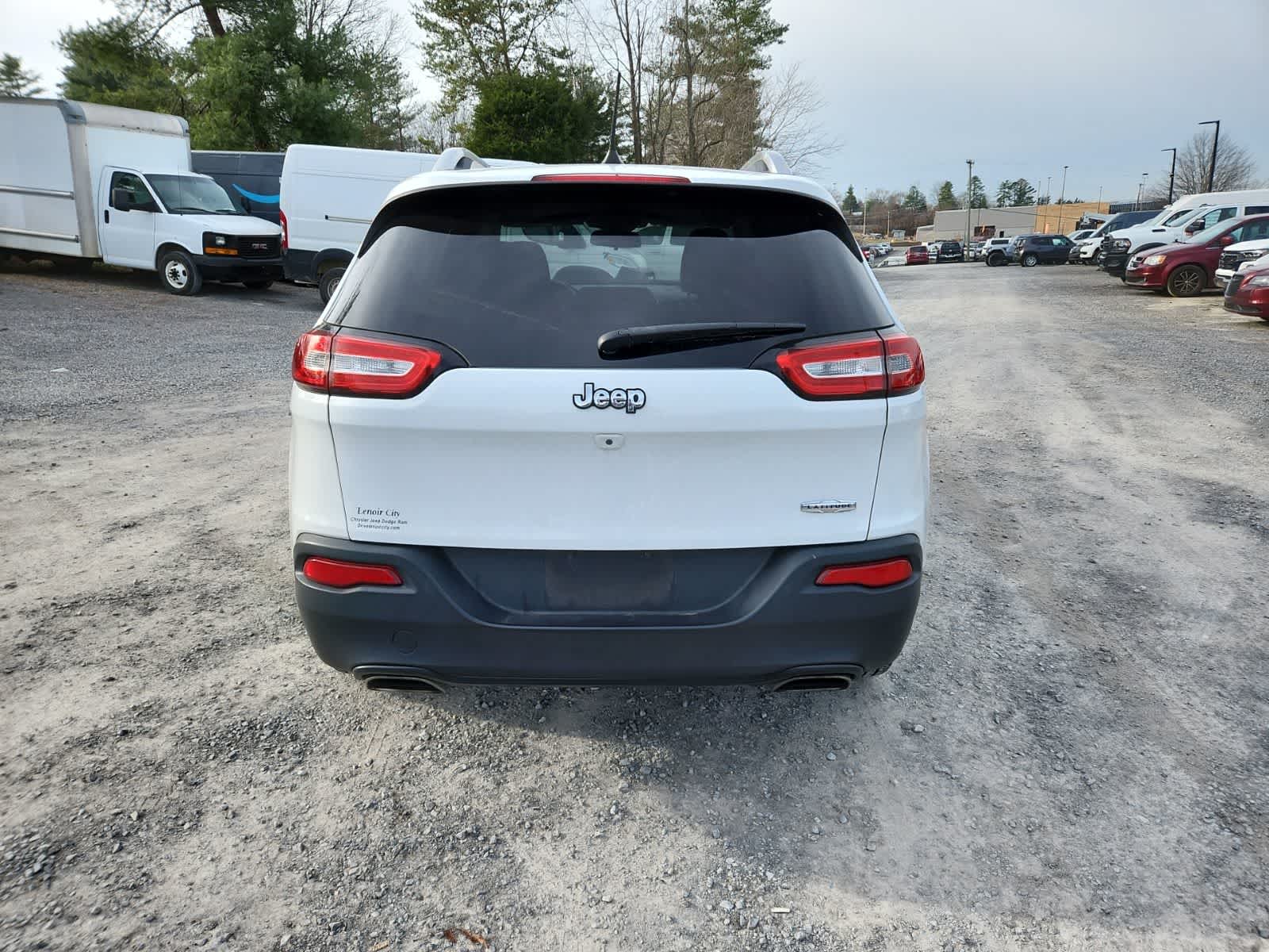 Thumbnail: 2018 Jeep Cherokee - 4