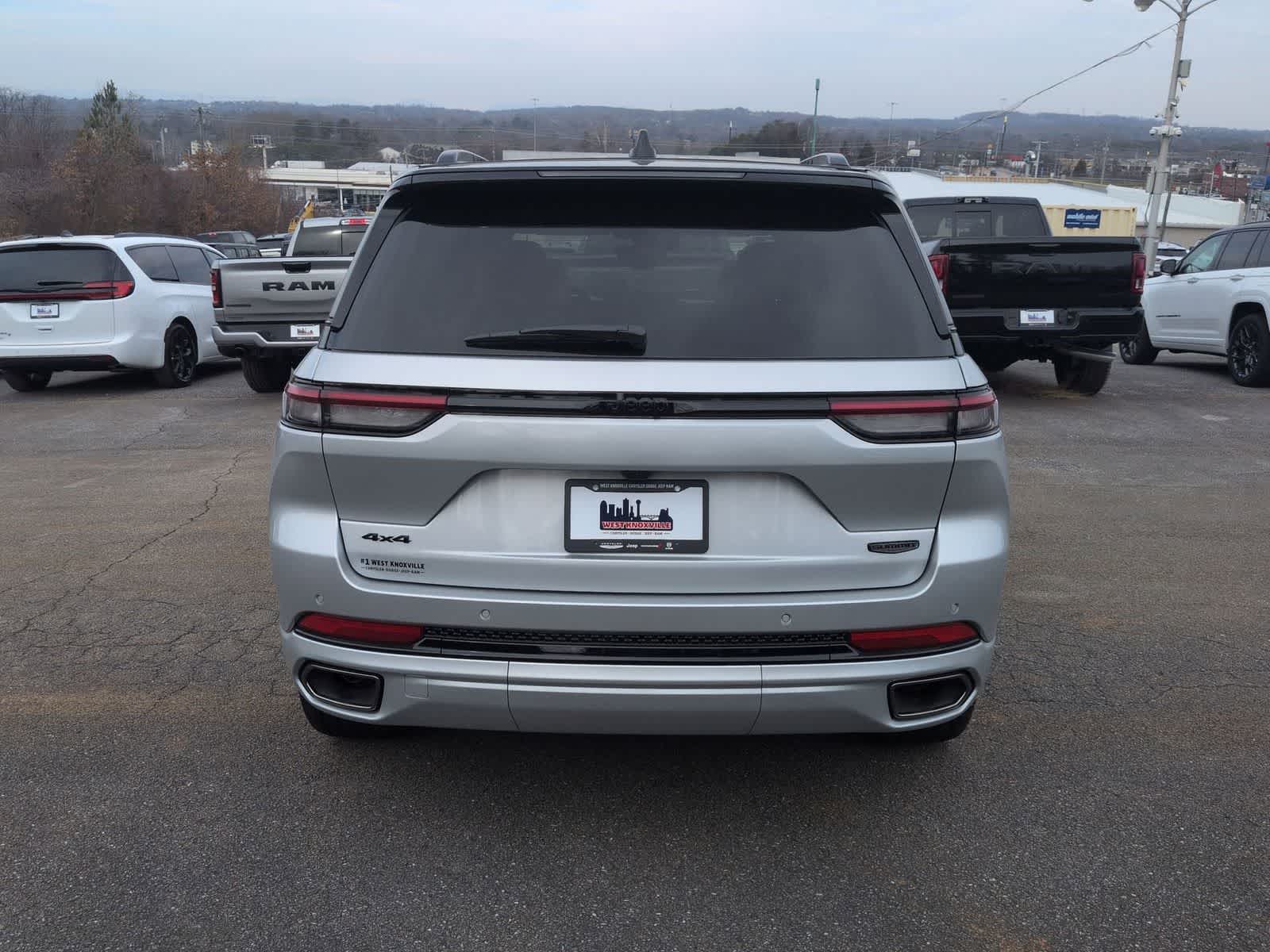 Thumbnail: 2025 Jeep Grand Cherokee - 7
