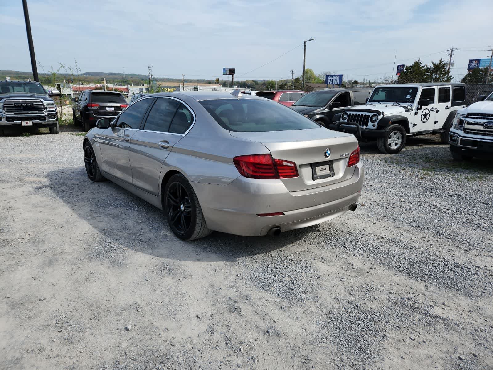Thumbnail: 2013 BMW 5 Series - 3
