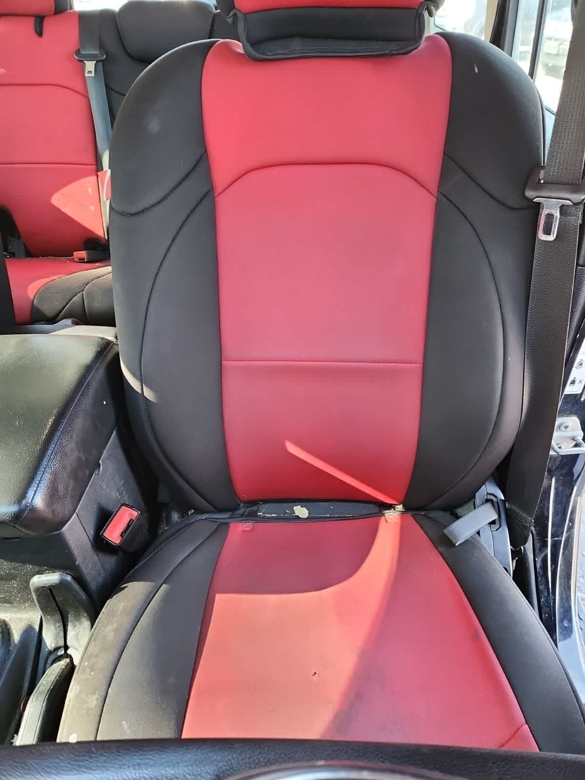 Thumbnail: 2018 Jeep Wrangler - 13