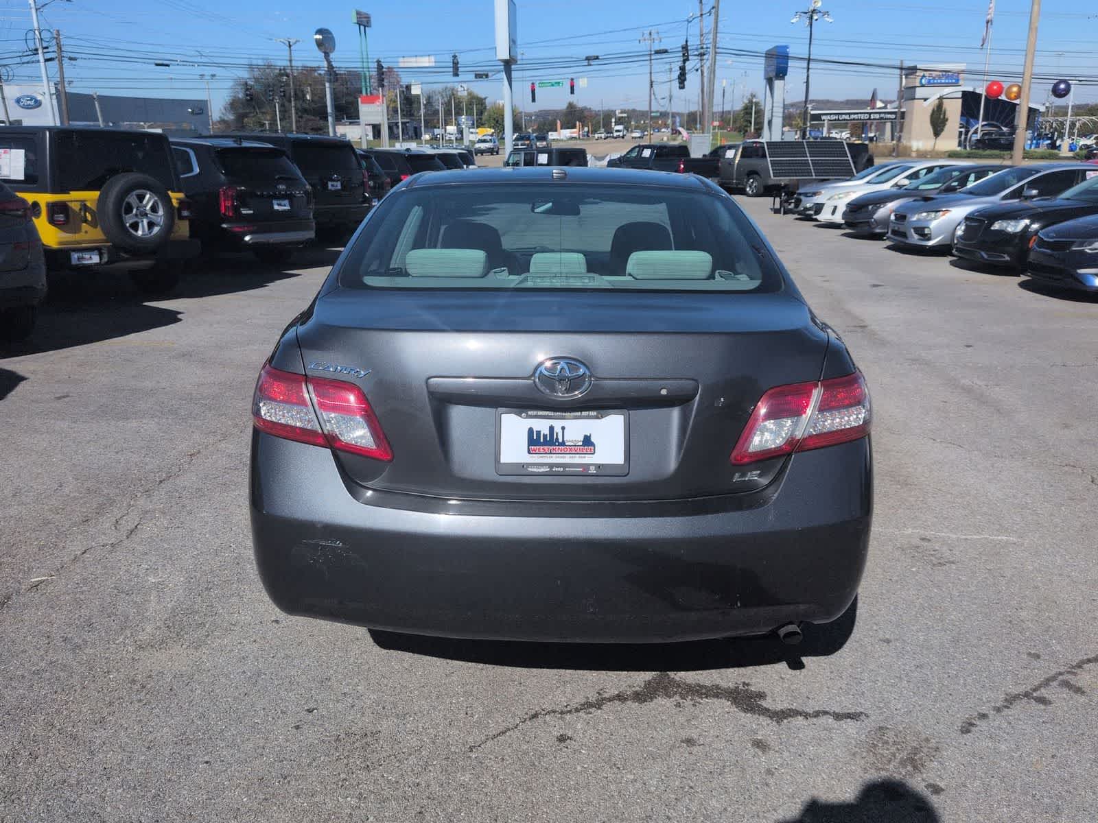 Thumbnail: 2011 Toyota Camry - 7