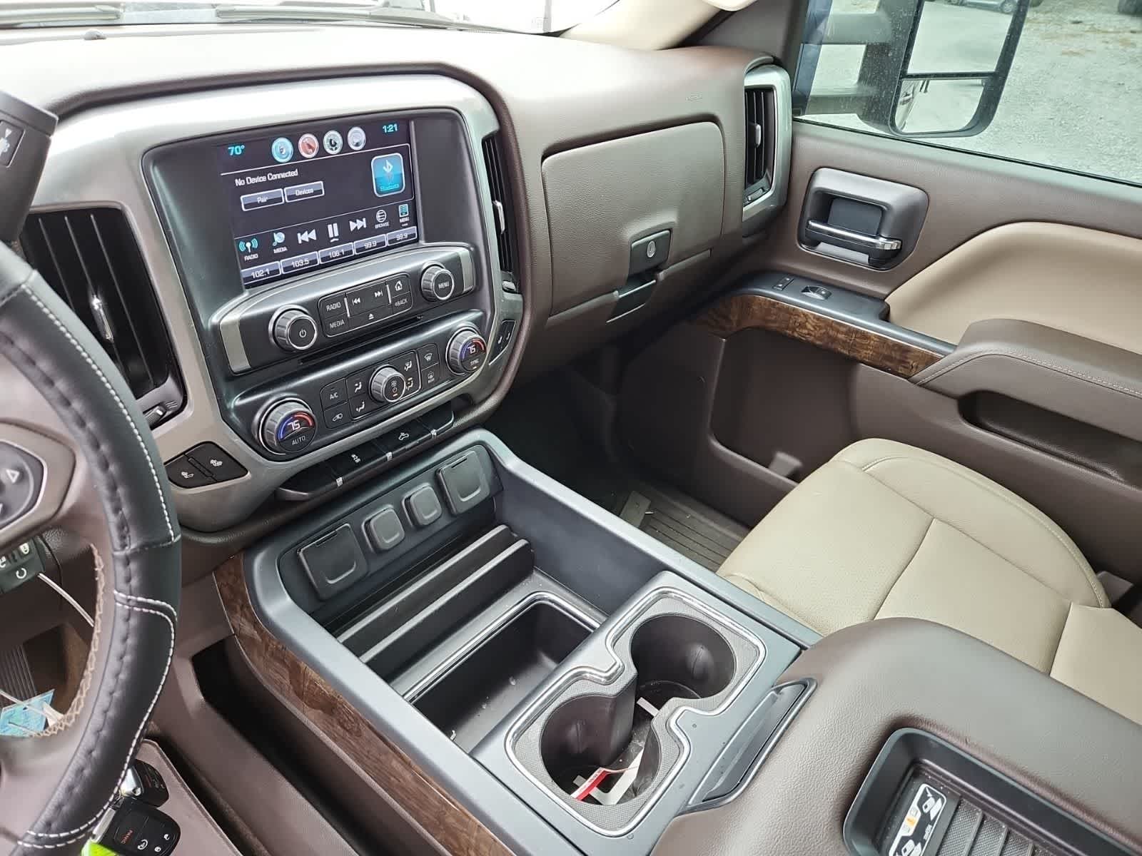 Thumbnail: 2017 Chevrolet Silverado 1500 - 10