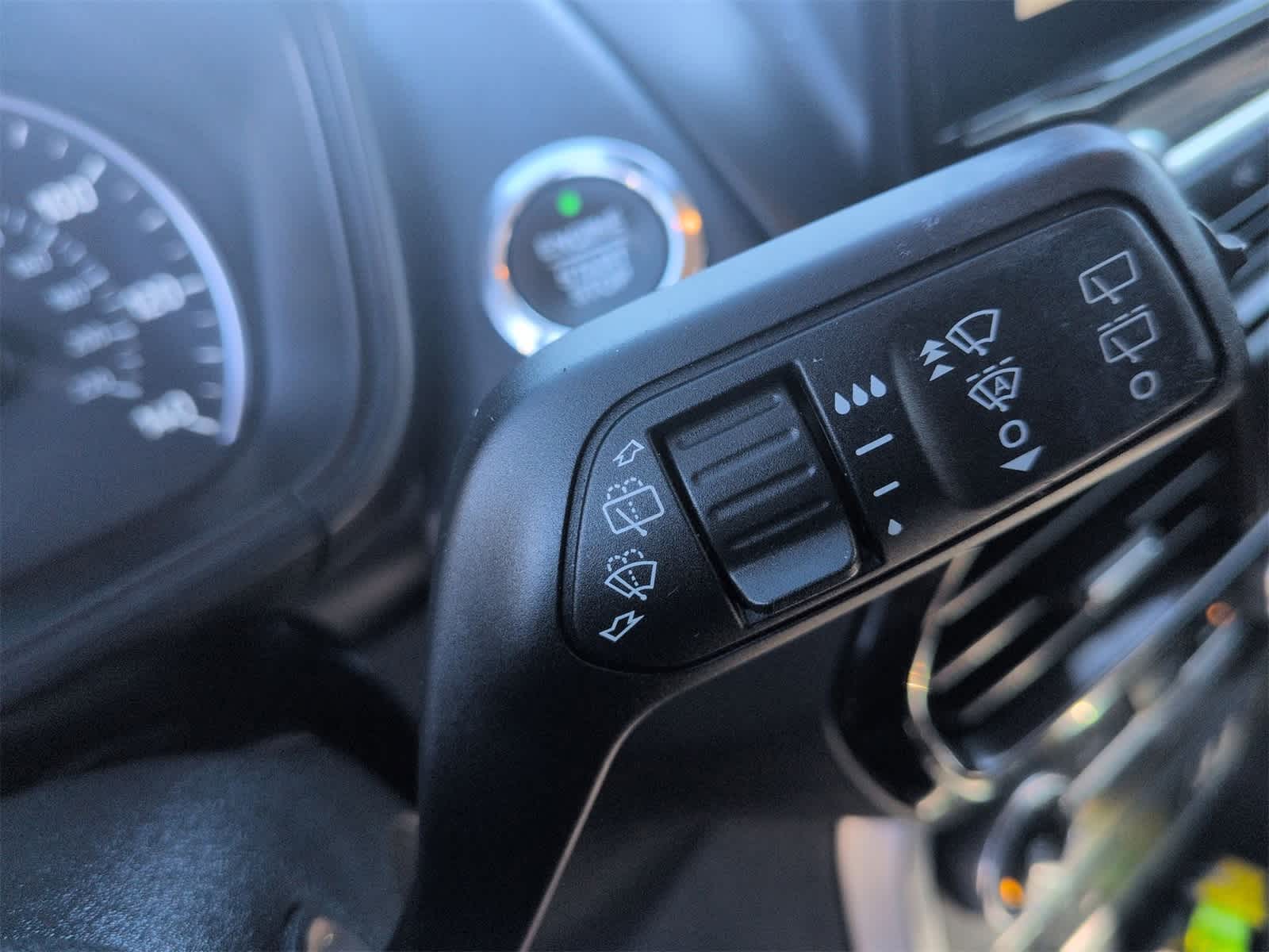 Thumbnail: 2021 Ford EcoSport - 24
