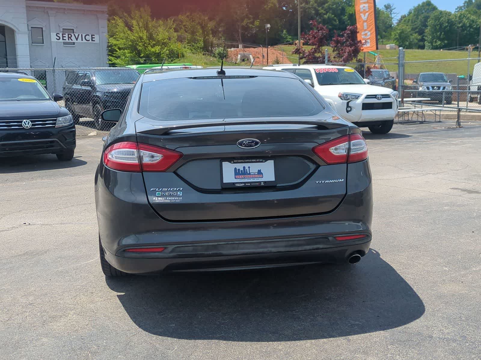 Thumbnail: 2016 Ford Fusion - 7