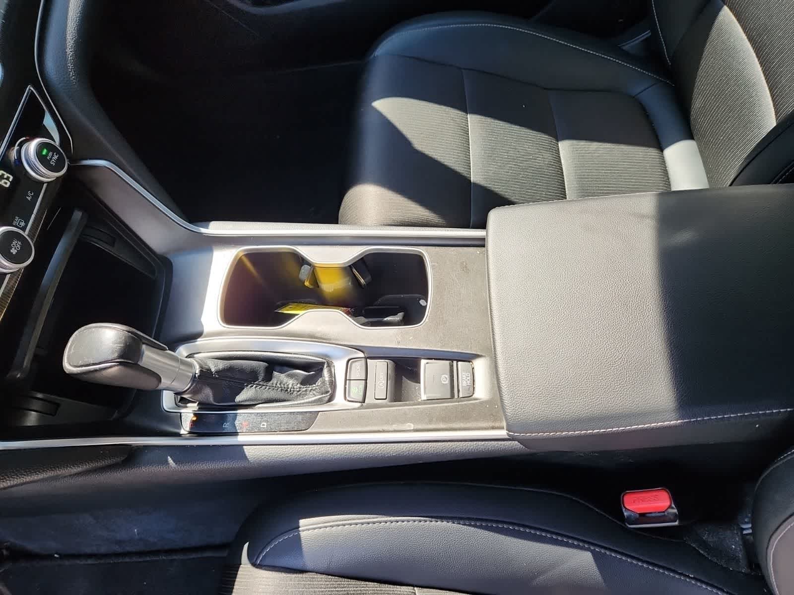 Thumbnail: 2022 Honda Accord - 11