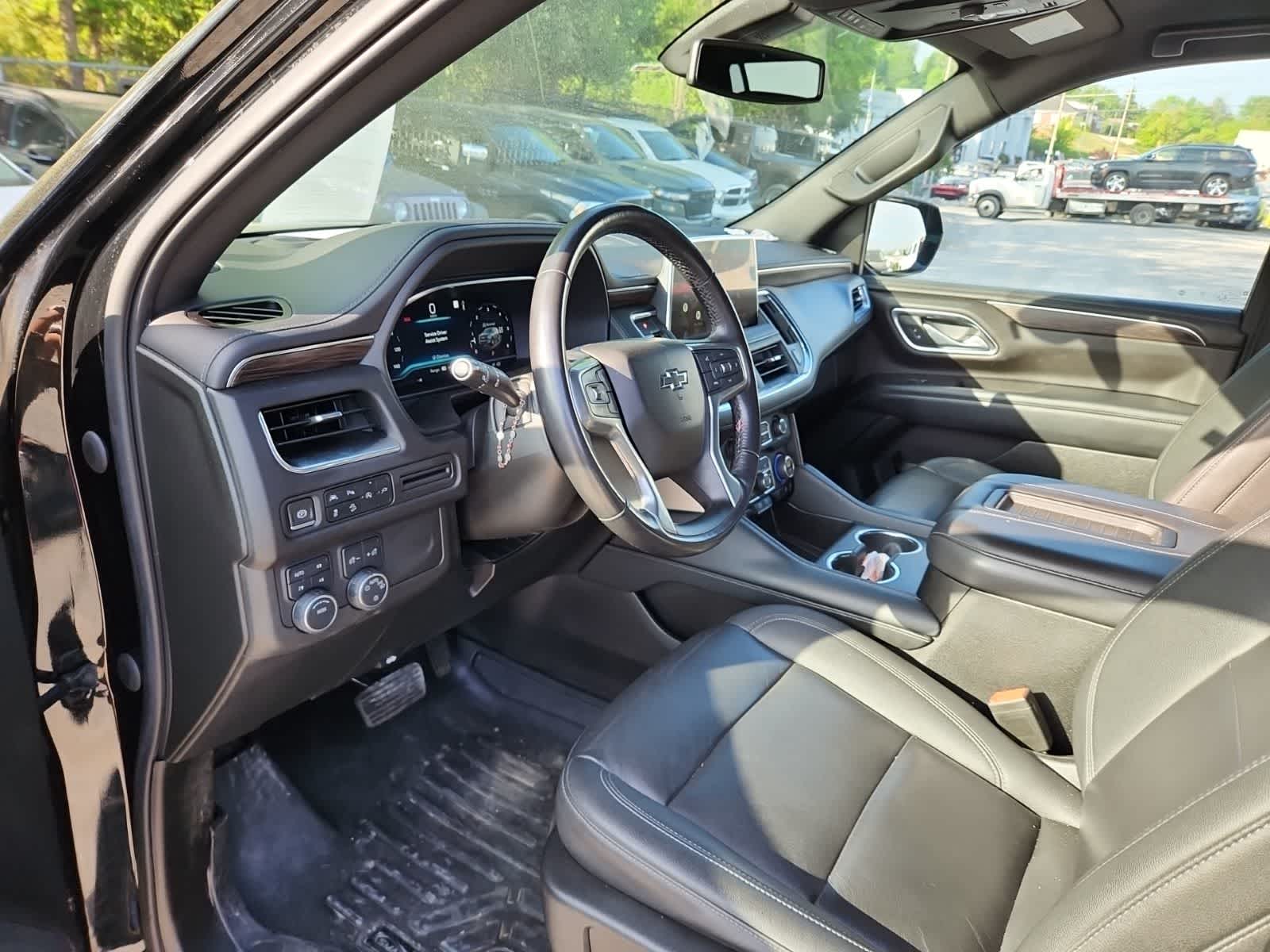 Thumbnail: 2022 Chevrolet Suburban - 13