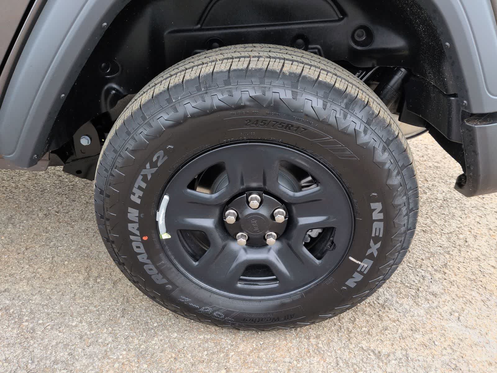 Thumbnail: 2026 Jeep Wrangler - 13