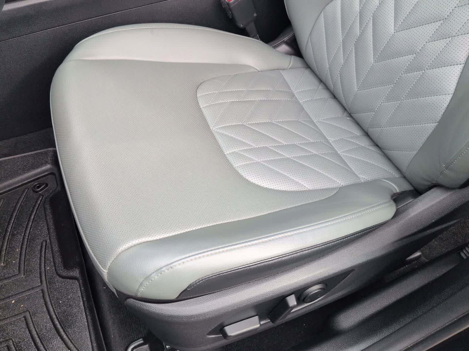 Thumbnail: 2023 Kia Sportage - 15