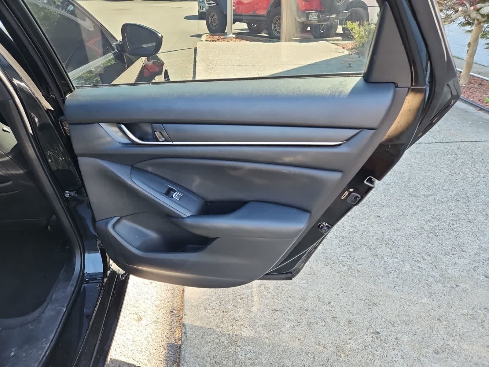 Thumbnail: 2022 Honda Accord - 24