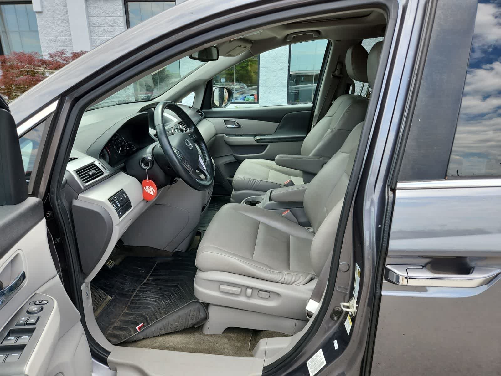 Thumbnail: 2014 Honda Odyssey - 15