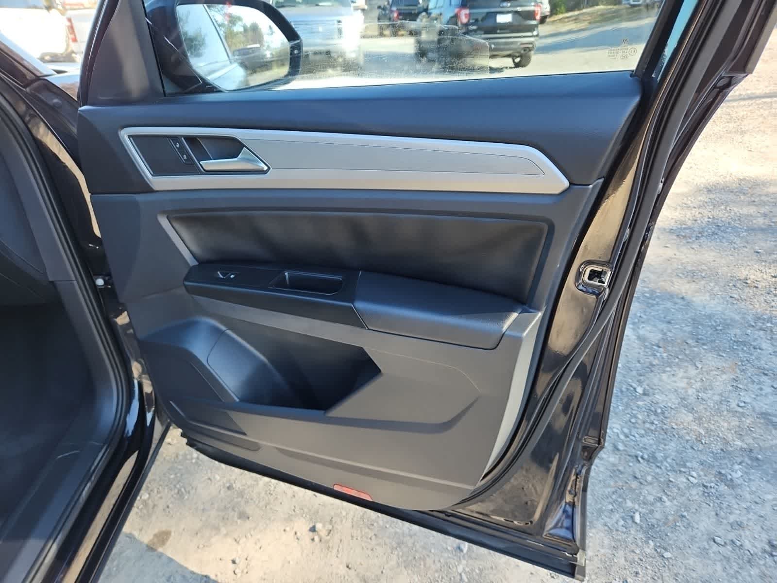 Thumbnail: 2019 Volkswagen Atlas - 22