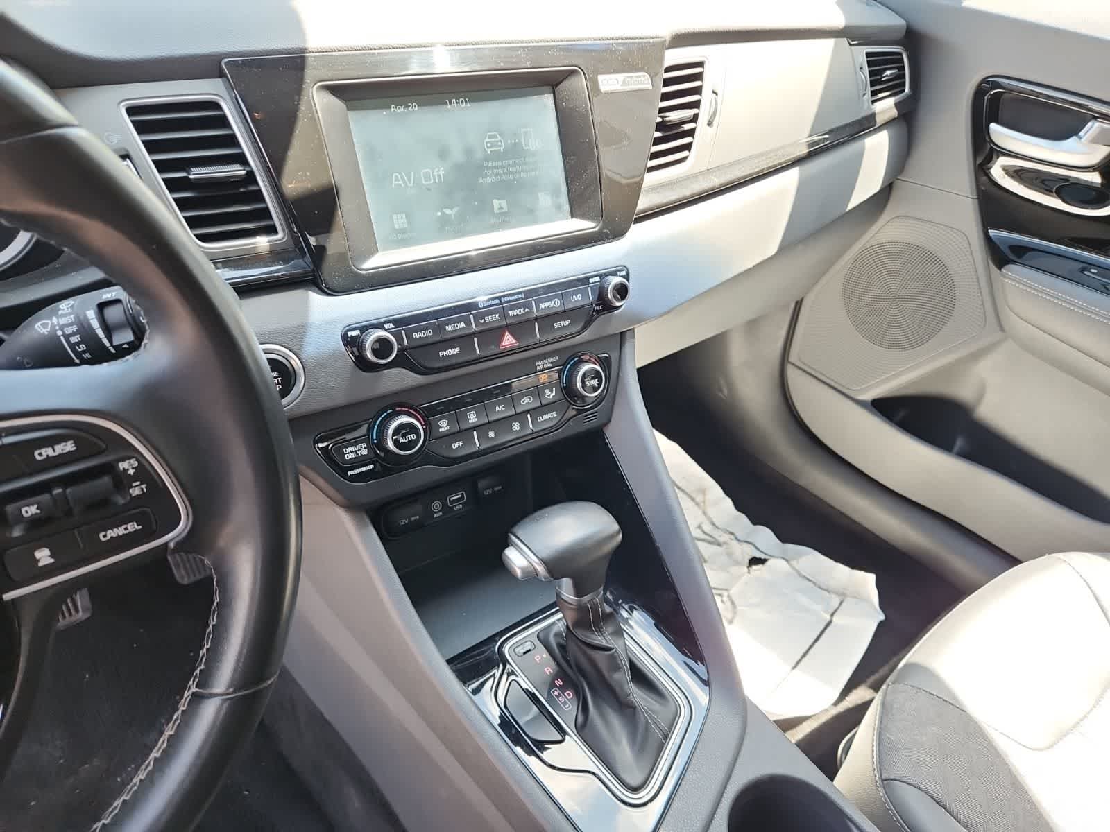 Thumbnail: 2019 Kia Niro - 10