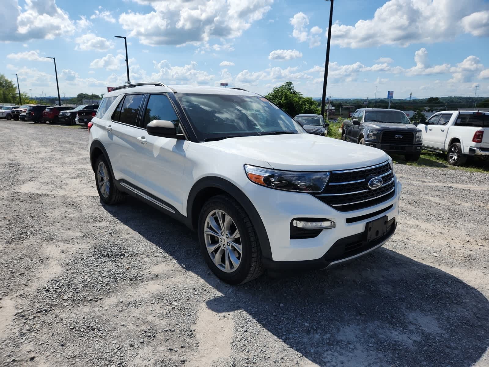 Thumbnail: 2020 Ford Explorer - 7