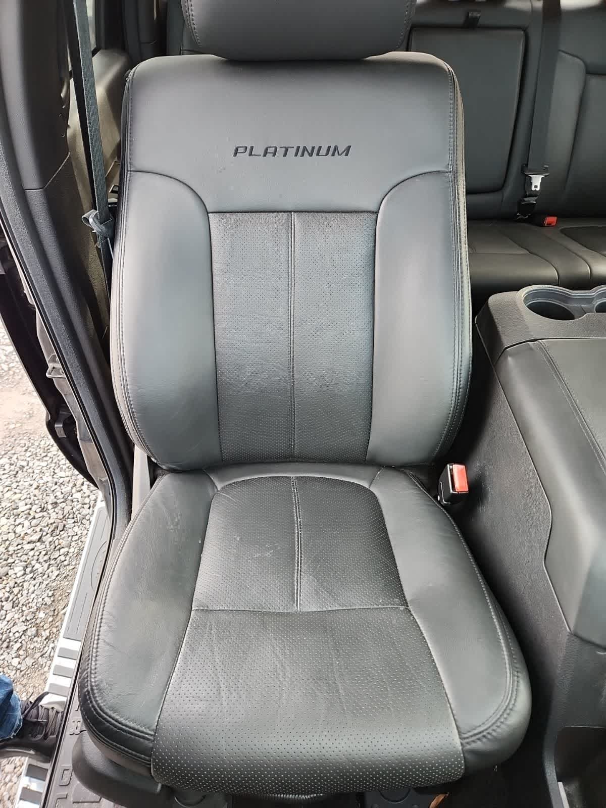 Thumbnail: 2015 Ford Econoline - 6