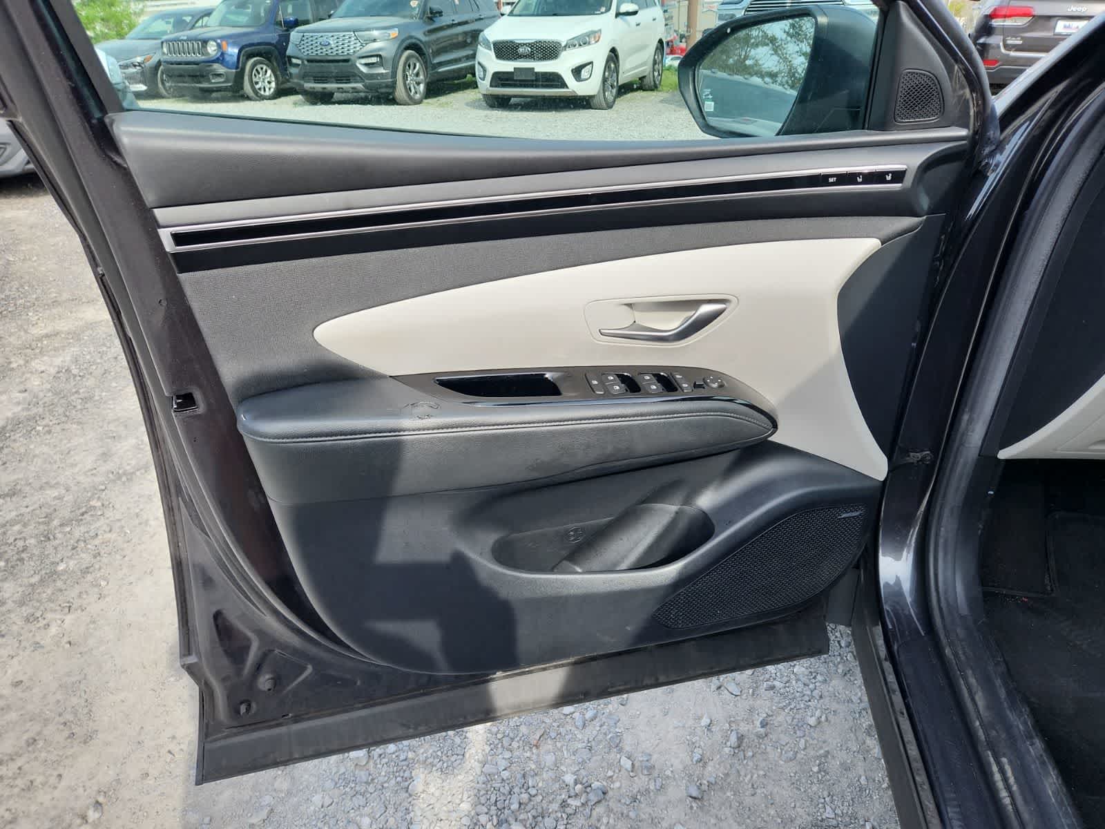 Thumbnail: 2022 Hyundai Tucson - 16