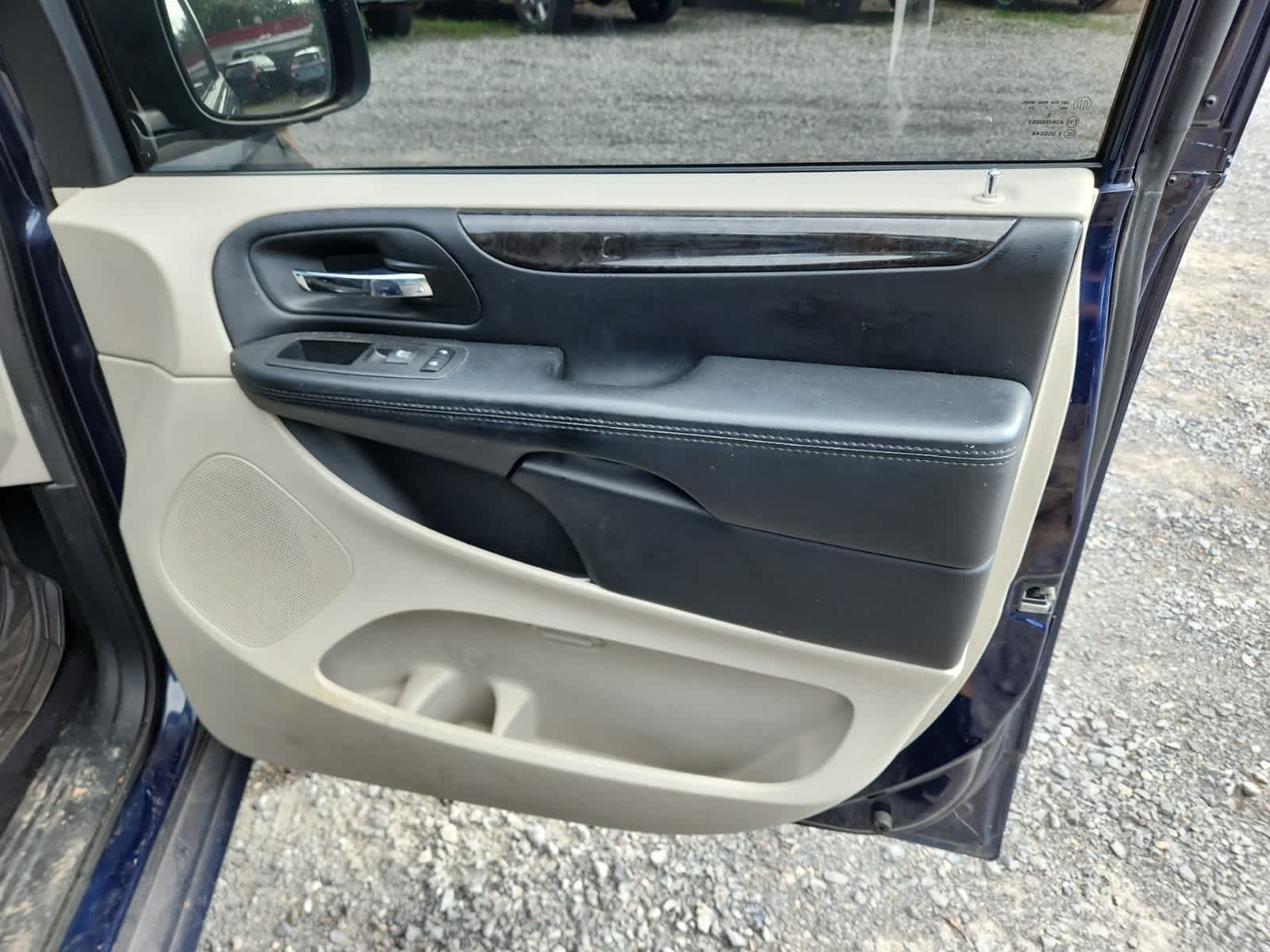 Thumbnail: 2017 Dodge Grand Caravan - 22