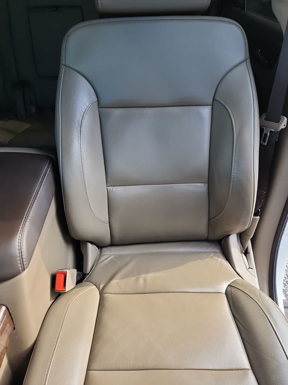 Thumbnail: 2019 Chevrolet Tahoe - 13