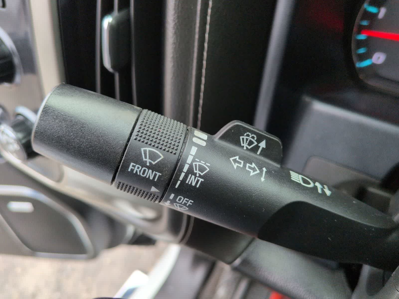 Thumbnail: 2019 Chevrolet Silverado 2500 - 25