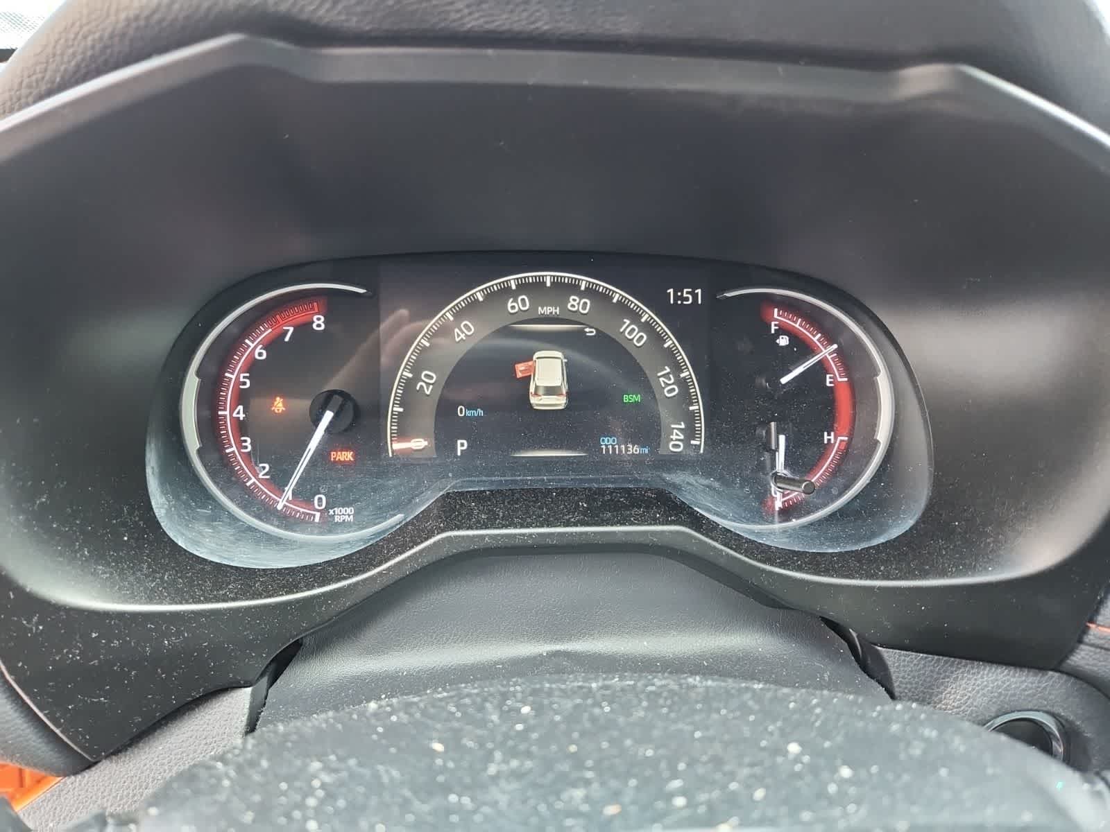 Thumbnail: 2019 Toyota RAV4 - 9