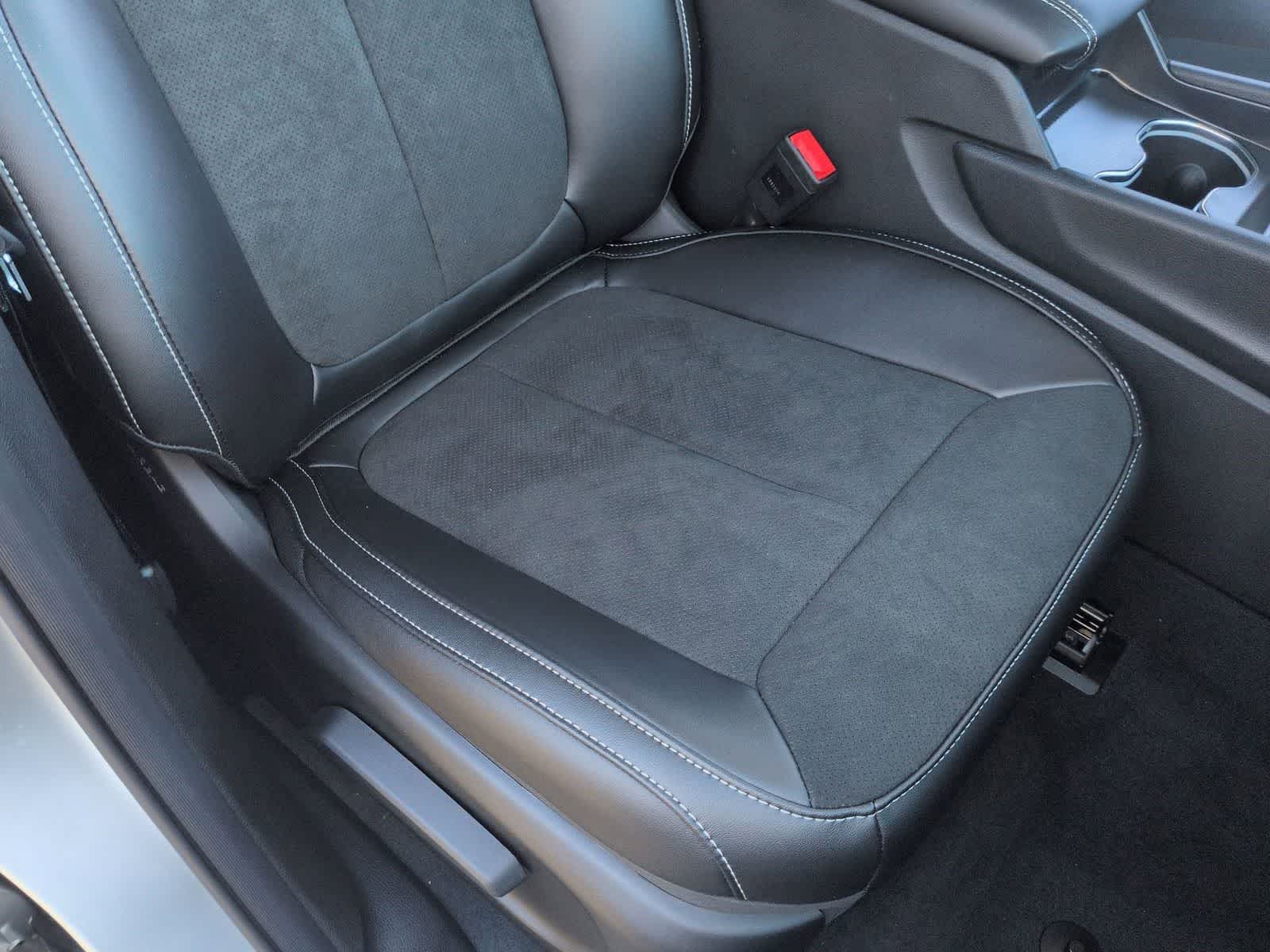 Thumbnail: 2025 Jeep Grand Cherokee L - 20