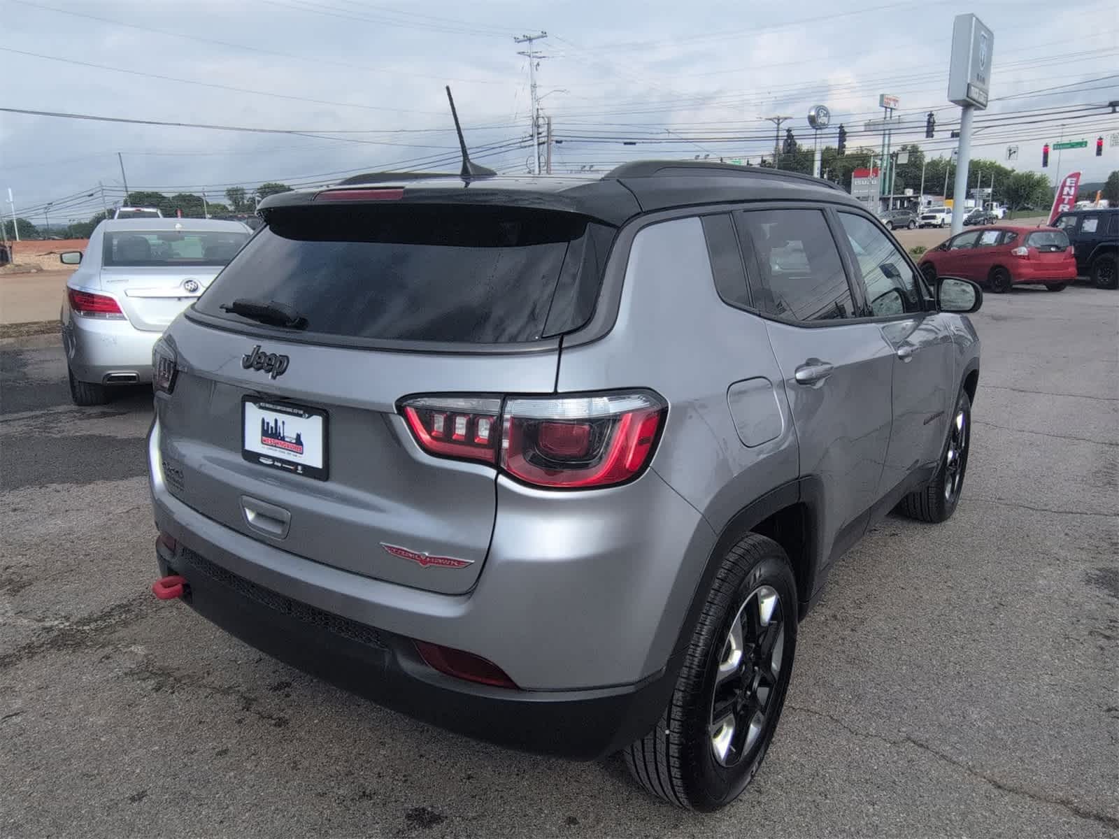 Thumbnail: 2017 Jeep Compass - 8