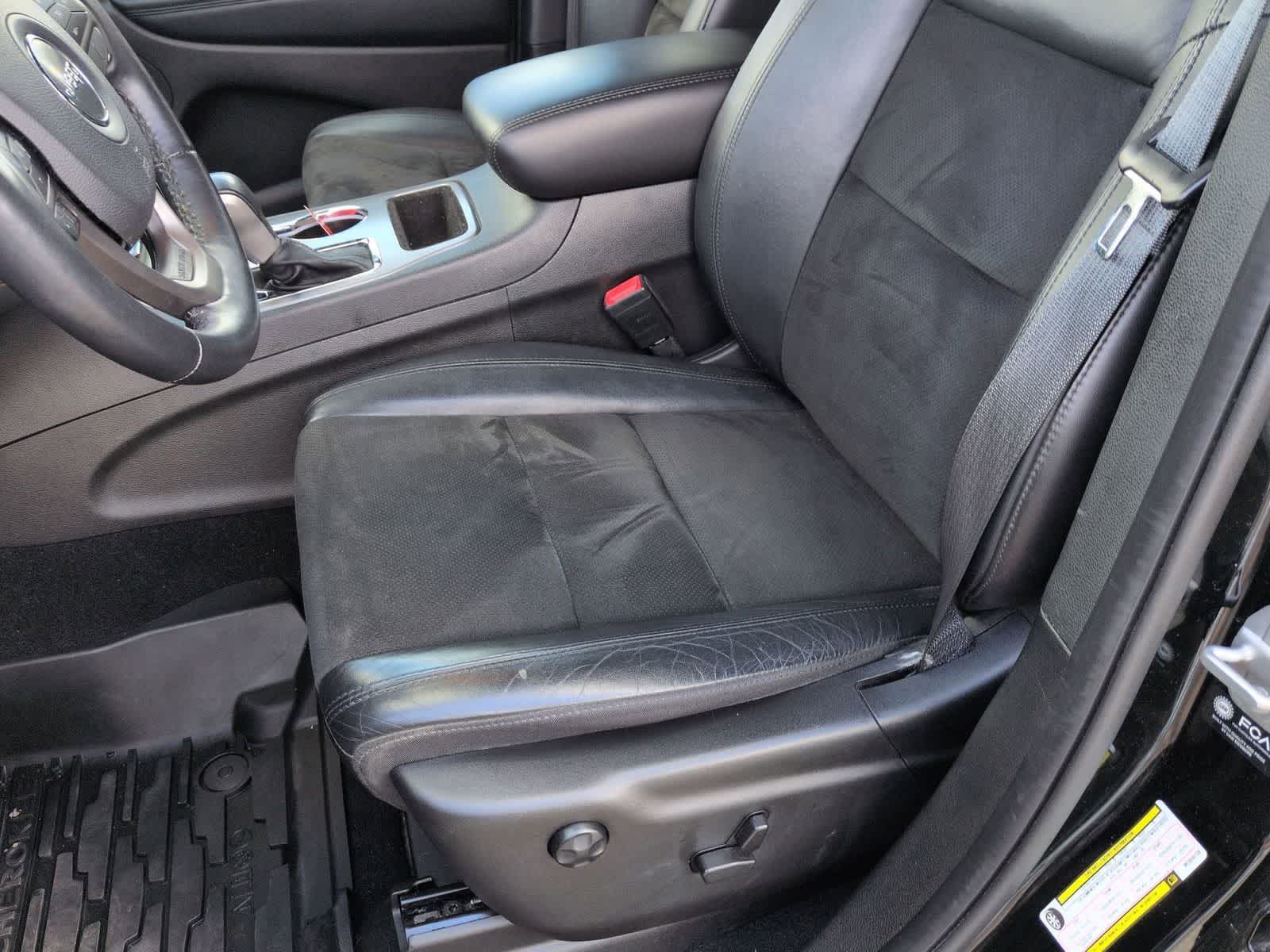 Thumbnail: 2021 Jeep Grand Cherokee - 11