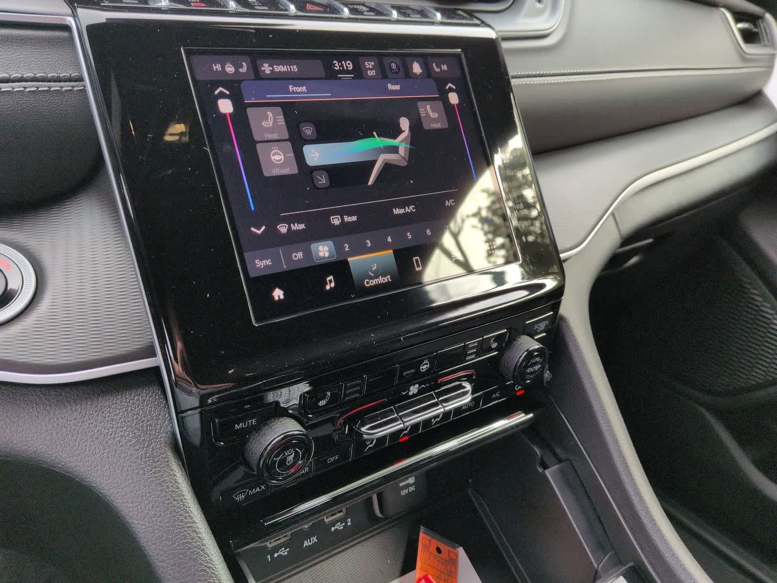 Thumbnail: 2025 Jeep Grand Cherokee L - 26