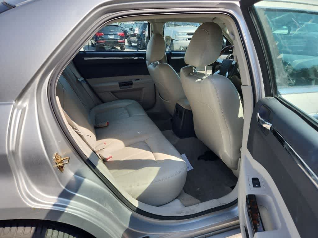 Thumbnail: 2006 Chrysler 300 - 23