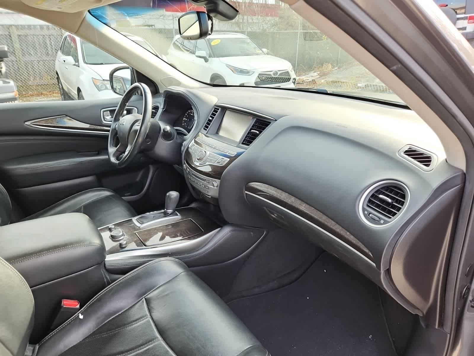 Thumbnail: 2015 INFINITI QX60 - 17