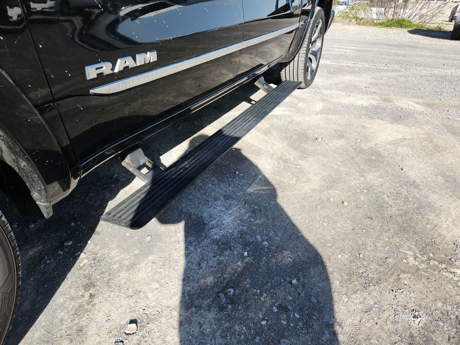 Thumbnail: 2022 RAM 1500 - 17