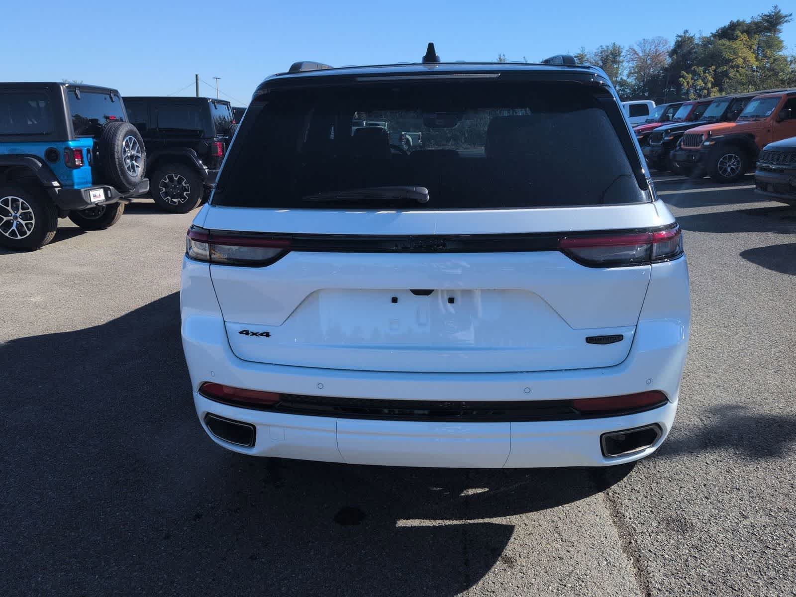 Thumbnail: 2025 Jeep Grand Cherokee - 7