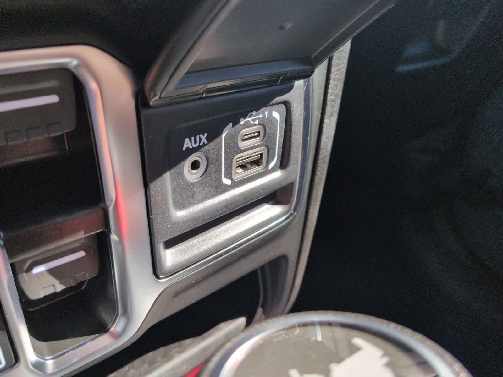 Thumbnail: 2026 Jeep Wrangler - 29