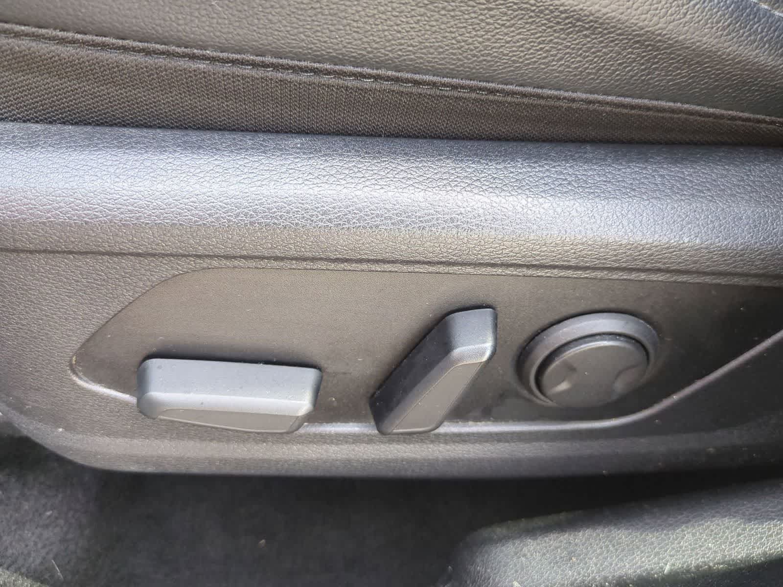 Thumbnail: 2023 Kia Sportage - 17